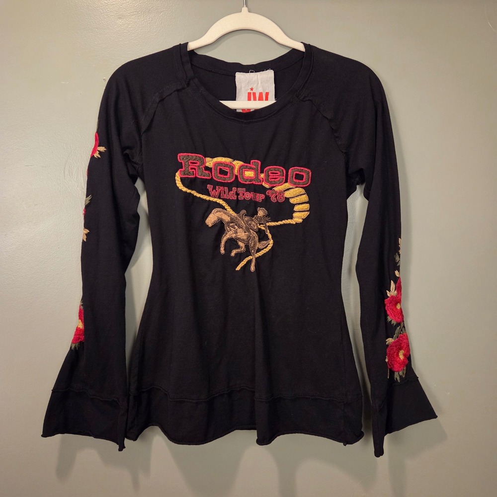 Jw Los Angeles Women's Rodeo Wild Tour '78 Embroidered Long Sleeve Shirt Size S